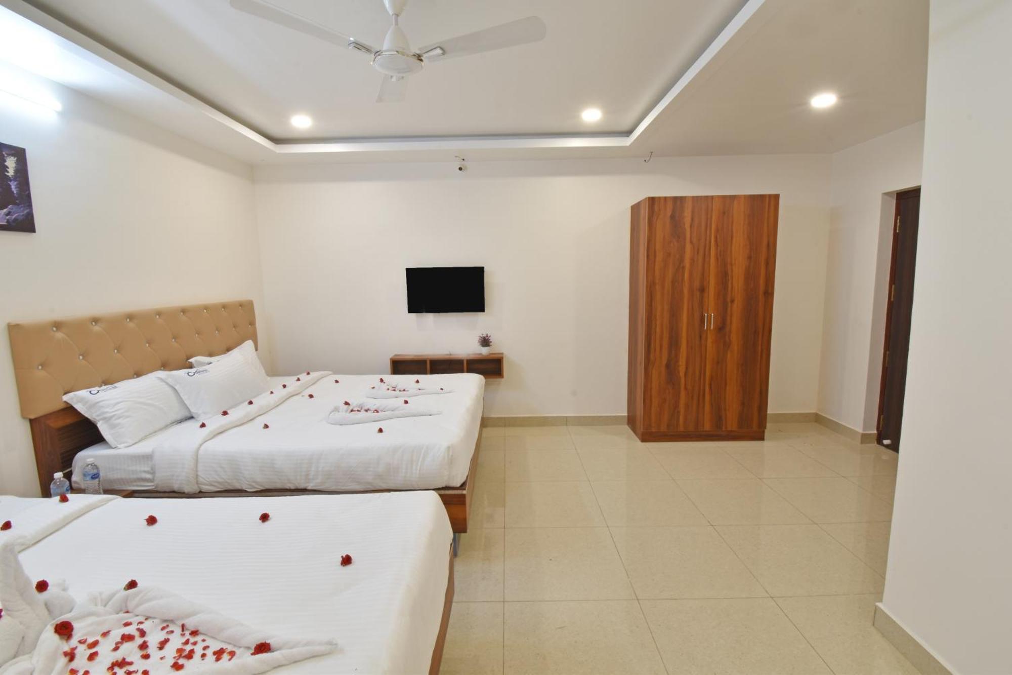 Cannan Residency Pūrnānkuppam Exteriör bild